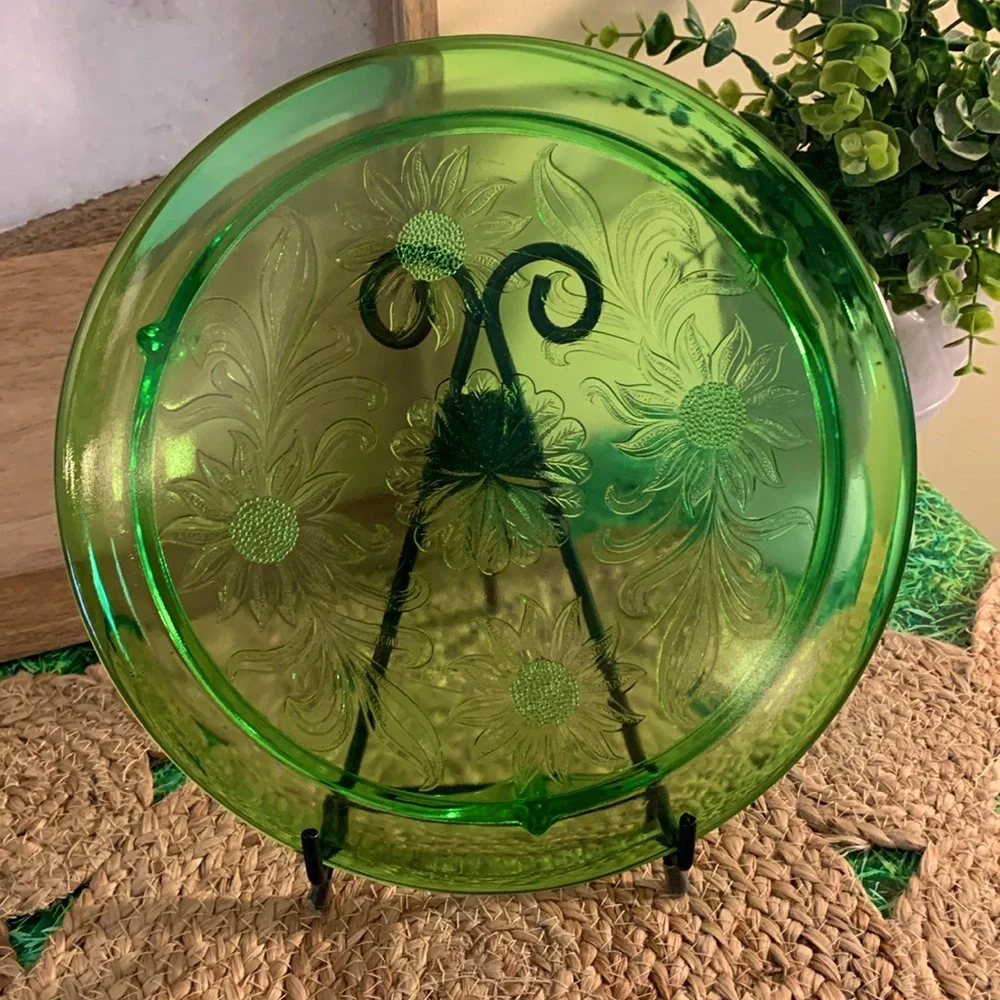 Vintage Jeanette GREEN cake stand plate, floral pattern, depression glass, EUC
